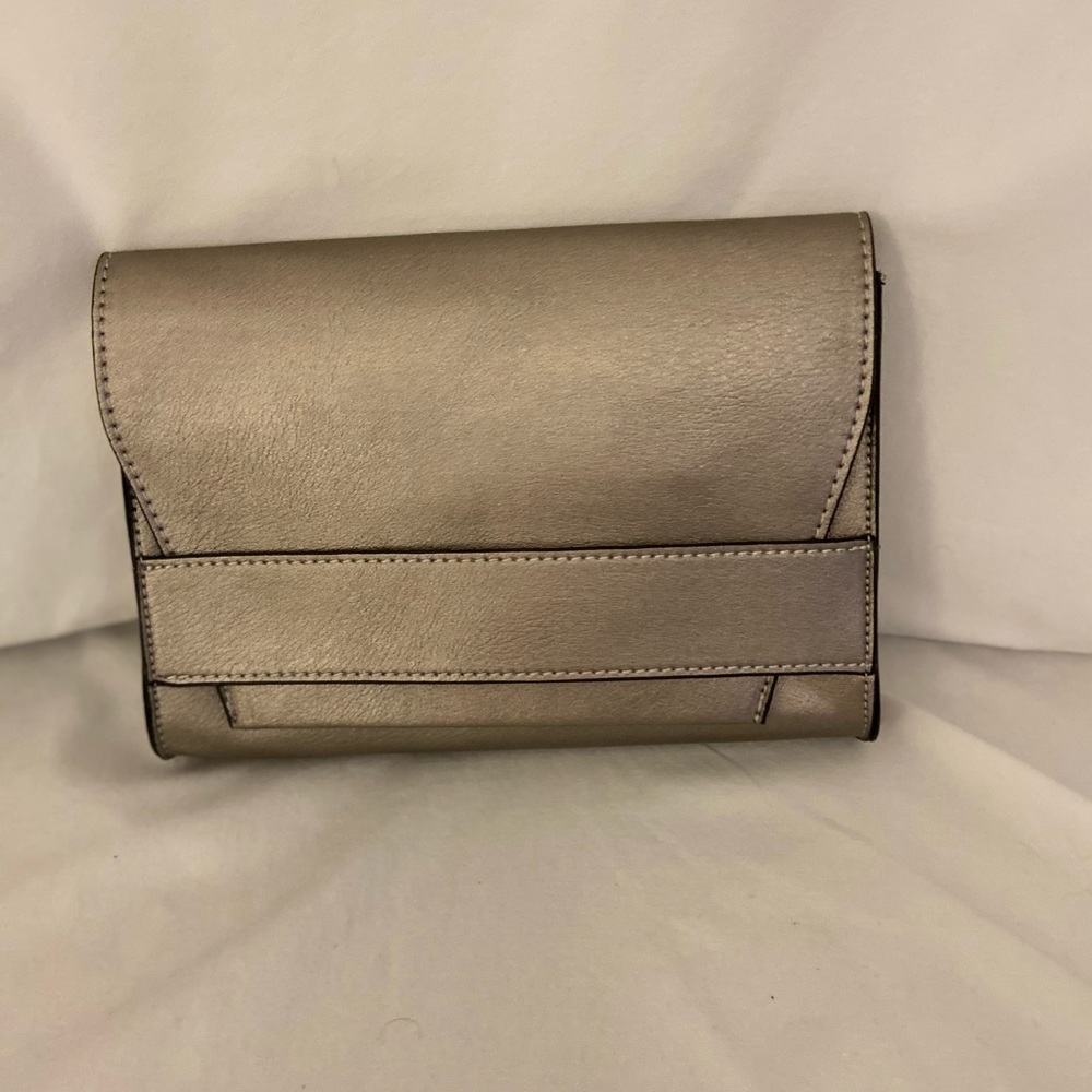 NWT summer and rose clutch/ small purse